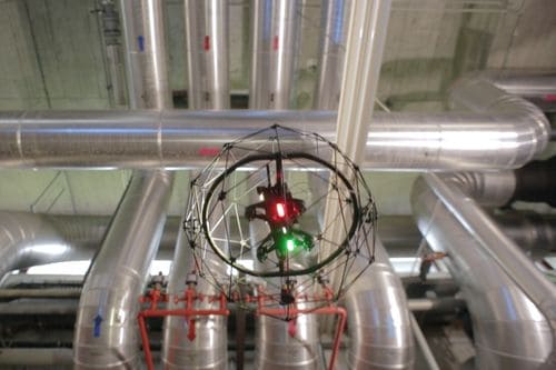 Противоударный дрон-робот для тепловизионного обследования труднодоступных и опасных объектов