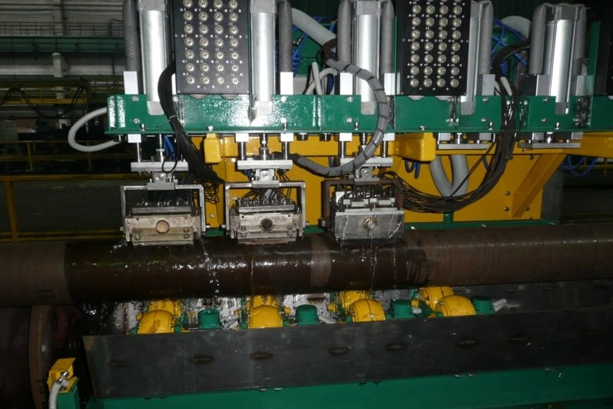 Автоматизированная установка ультразвукового контроля бесшовных труб на базе системы ДЭКОТ-96 (стационарный вариант)
