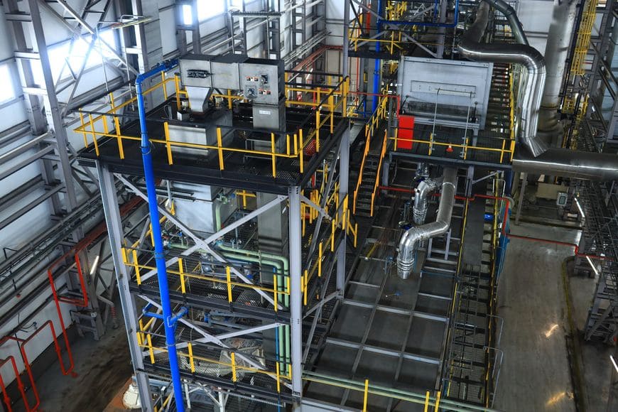 Повышение экономической эффективности нефтеперерабатывающих заводов в результате применения регенерации катализаторов гидропроцессов по технологии «вне реактора»